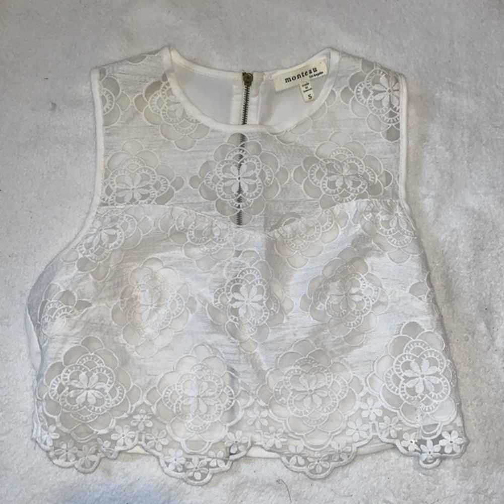 Lace white top
